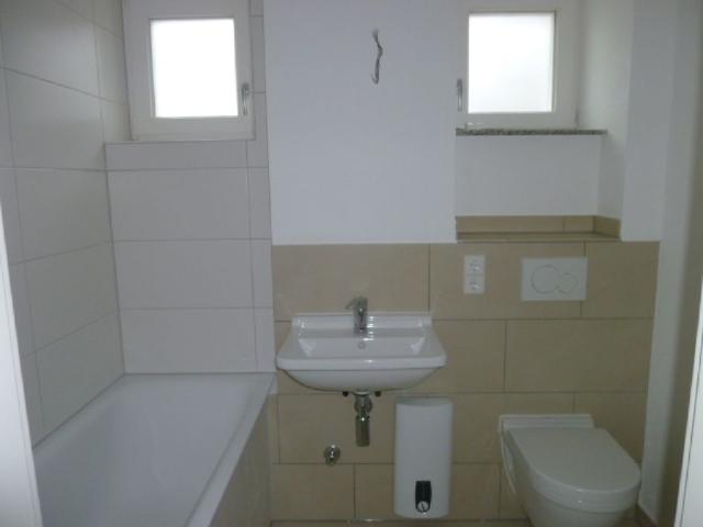 2 Zimmer Wohnung in Fallersleben mit Tageslichtbad und Loggia