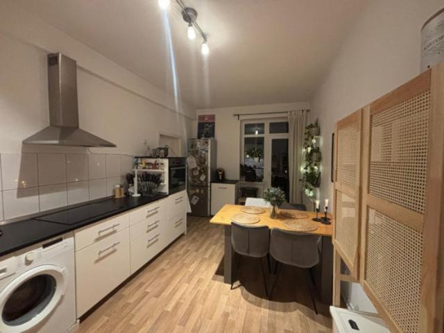 2 Zimmer Wohnung in Flingern WG geeignet
