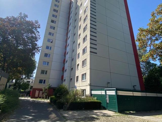 2 Zimmer Wohnung in Frankfurt Hausen