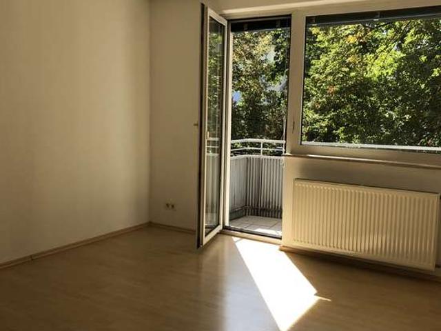 2 Zimmer Wohnung in Frankfurt Niederrad