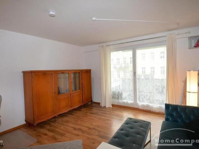 2 Zimmer Wohnung in Friedrichshain, zentrale Lage, möbliert
