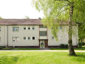 Perfekt für Senioren, Erdgeschoss, Balkon und neues Duschbad