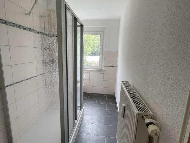 2 Zimmer Wohnung in Gingst mit großer Dusche renoviert