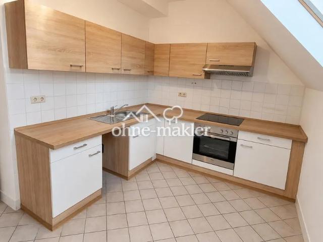 2 Zimmer Wohnung in Grünau – Einbauküche & S Bahn Nähe