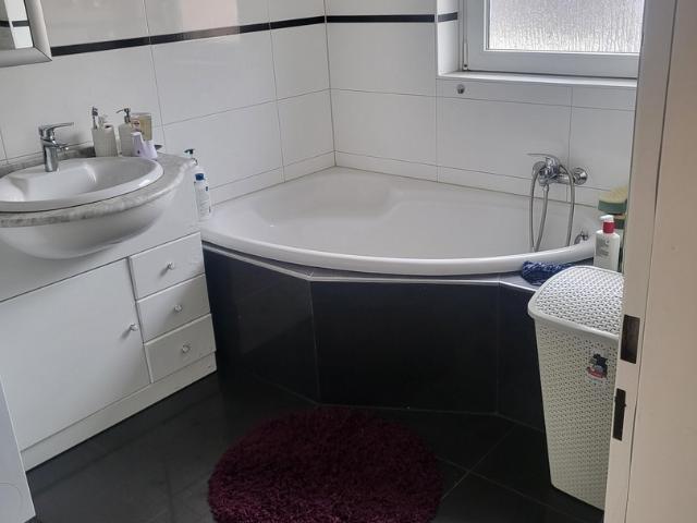 2 Zimmer Wohnung in Heilbronn, zentrale Lage, 2 Keller