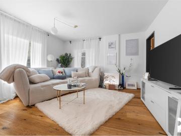 2 ZIMMER WOHNUNG IN HISTORISCHEM STADTHAUS IN BESTLAGE VON FELDKIRCH