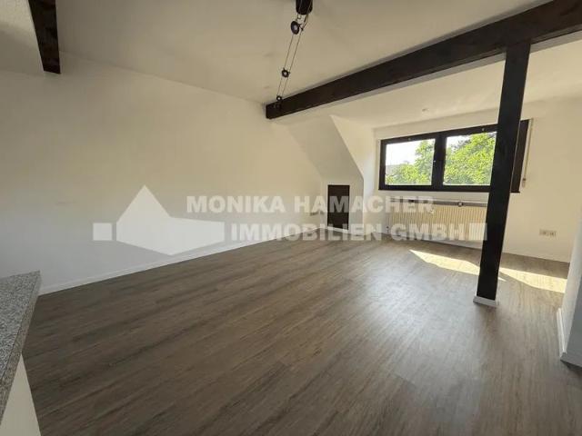 2 Zimmer Wohnung in Innenstadtnähe mit Balkon und Einbauküche