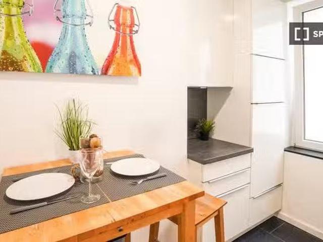 2 Zimmer Wohnung in Köln zu vermieten