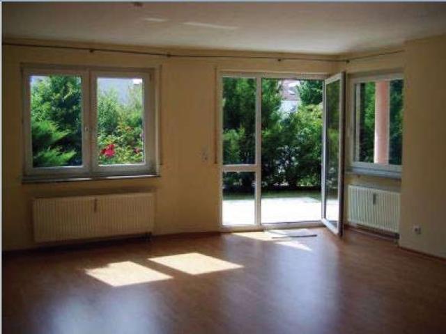 2 Zimmer Wohnung in Leinfelden frei ab 01/27 mit Garten und TG
