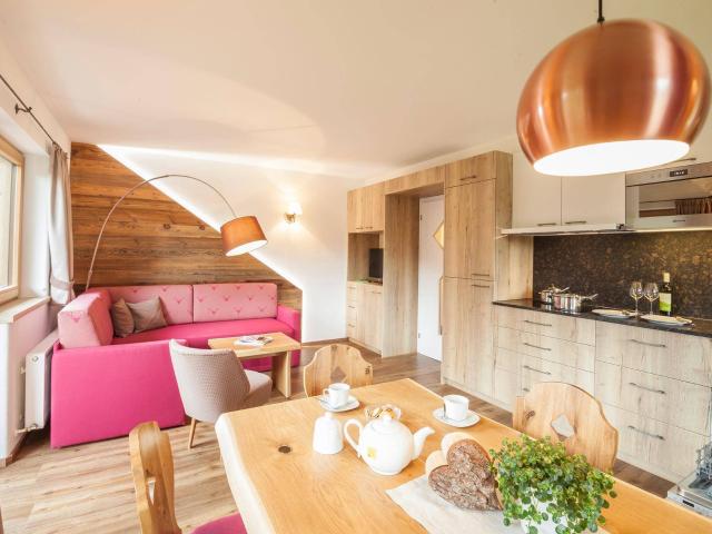2 Zimmer Wohnung in Leutasch voll möbliert mit zwei Balkone