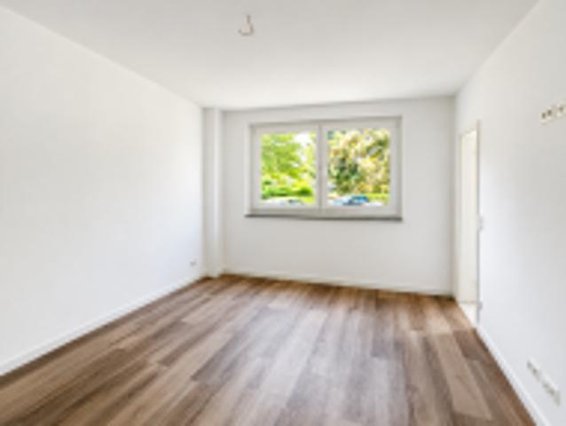 2 Zimmer Wohnung in Pasewalk mit Balkon am Volkskulturpark