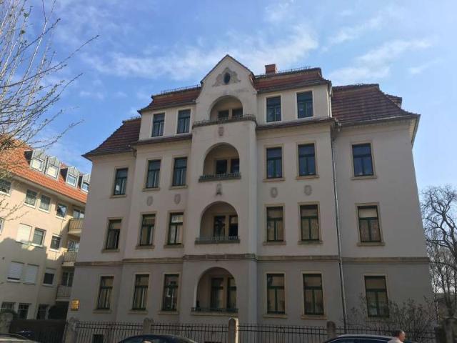 2 Zimmer Wohnung in ruhiger Wohnlage mitten in Löbtau!
