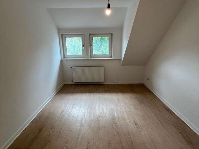 2 Zimmer Wohnung in Remscheid renoviert und sofort bezugsfrei