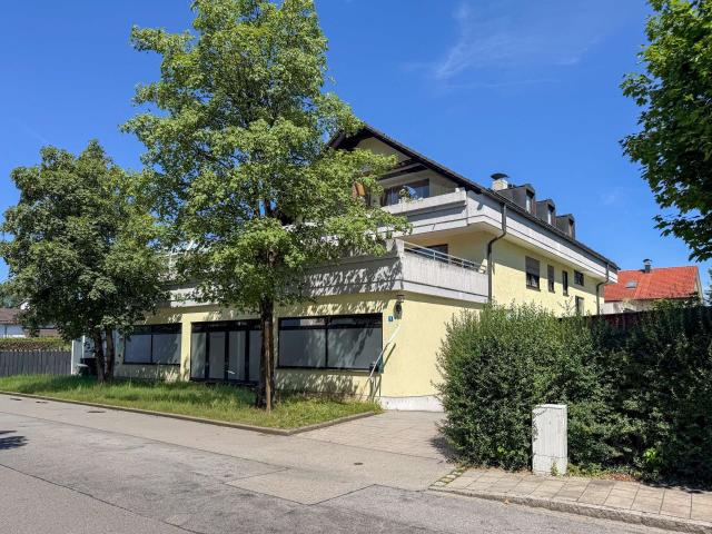 2 Zimmer Wohnung in Rosenheim Süd mit großer Dachterrasse!