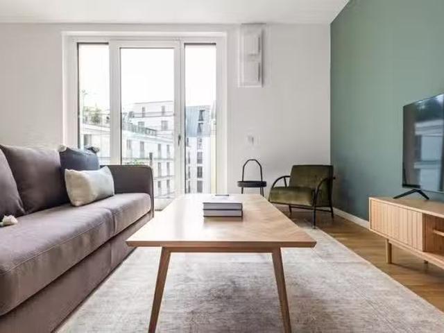 2 Zimmer Wohnung in Rosenthaler Straße