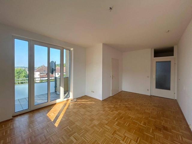 2 ZIMMER WOHNUNG IN SCHWERTBERG MIT BALKON UND PARKPLATZ