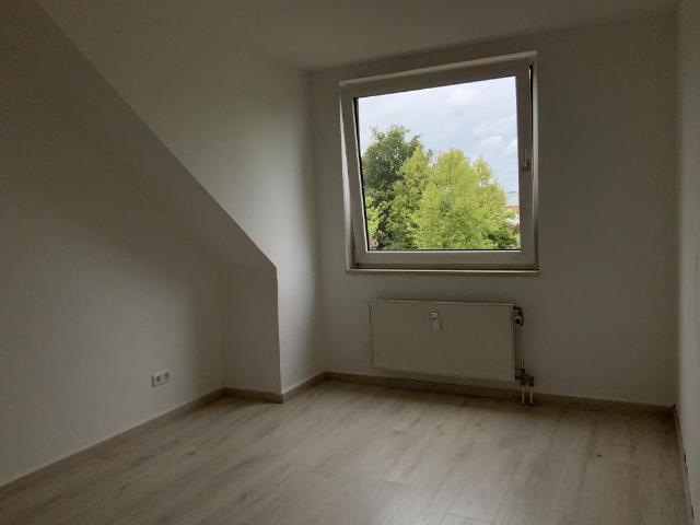 2 Zimmer Wohnung in Werl Balkon kl. Essecke Abstellraum