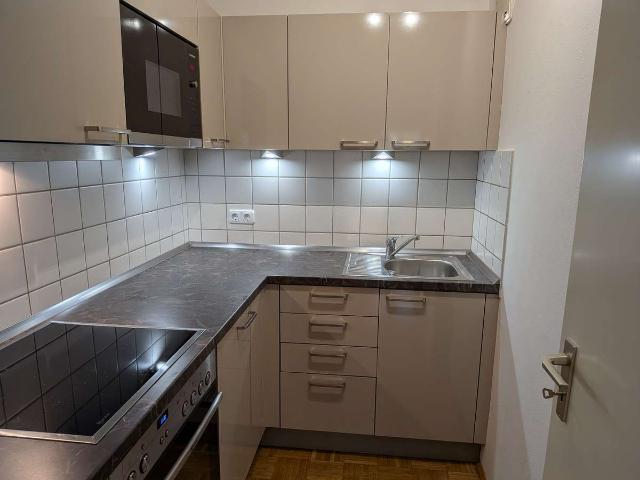 2 Zimmer Wohnung in zentraler Lage Nähe Klinikum und Audi