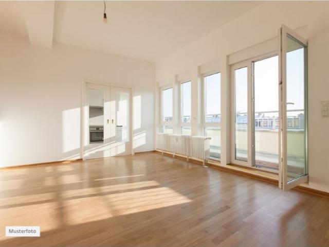 2 Zimmer Wohnung in 47226 Duisburg + IDEAL und OHNE PROVISION