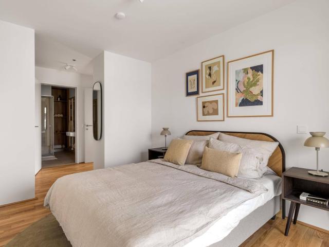 2 Zimmer Wohnung Large möbliert mit Zugang zu Fitness, Co Working, Dachterrasse, Kinoraum