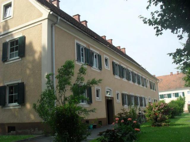 2 Zimmer Wohnung, Top 1