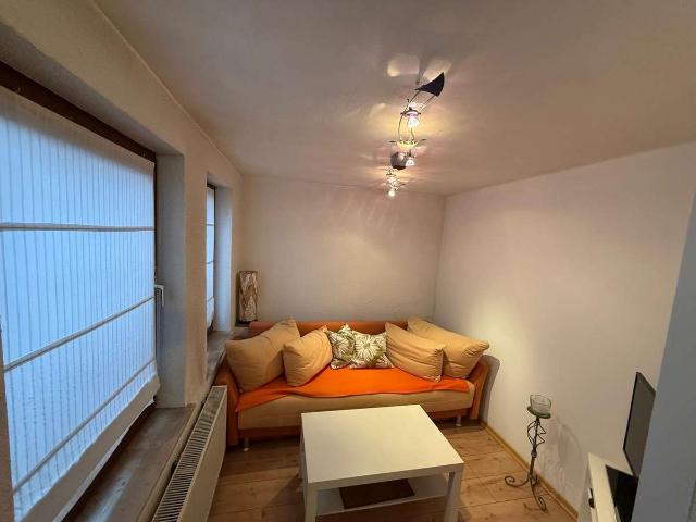 2 Zimmer Wohnung über 2 Etagen für !Wochenendheimfahrer! in Flörsheim am Main
