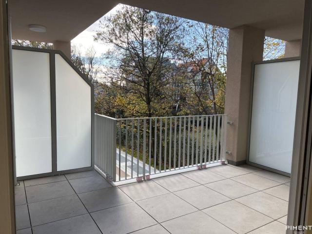 2 ZIMMER WOHNUNG UPPER HILLSIDE