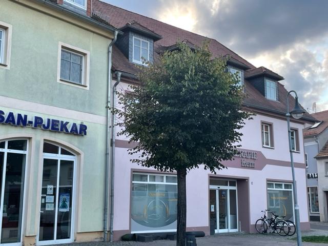 2 Zimmer Wohnung Wittichenau mit Balkon, 67 m², zentral gelegen