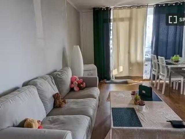 2 Zimmer Wohnung zu vermieten, Frankfurt am Main