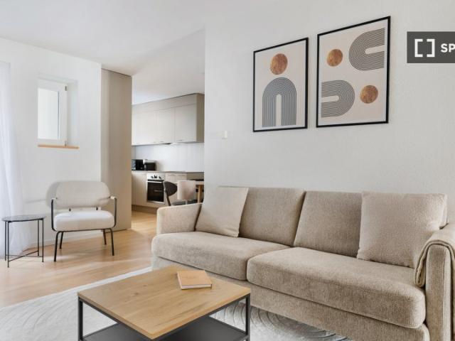 2 Zimmer Wohnung zu vermieten im Seefeld, Zürich