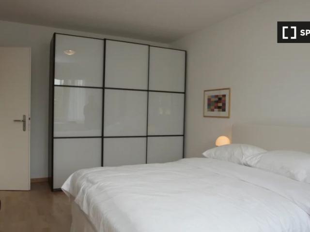 2 Zimmer Wohnung zu vermieten im Seefeld, Zürich
