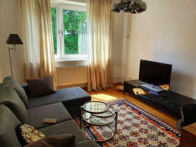 2 Zimmer Wohnung zur Miete in Altona Nord, Hamburg