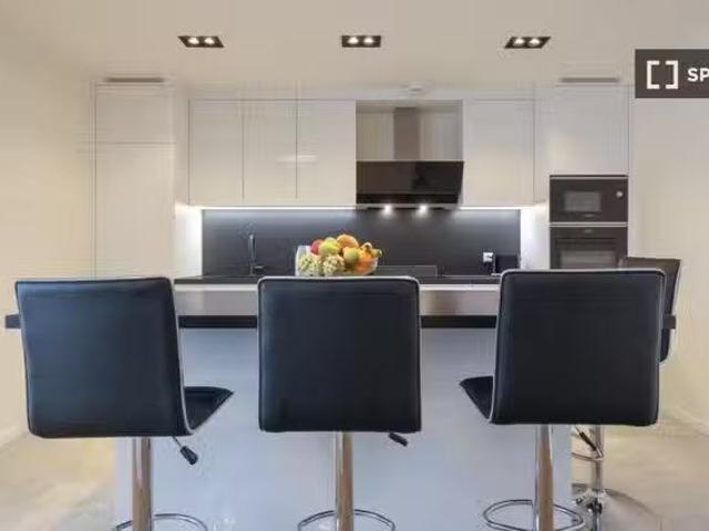 2 Zimmer Wohnung zur Miete in Berlin