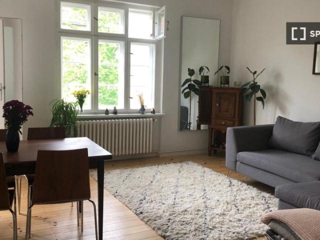 2 Zimmer Wohnung zur Miete in Berlin
