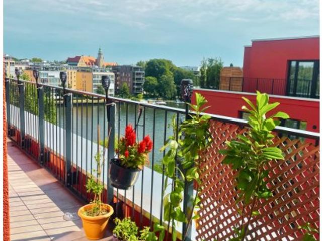 2 Zimmer Wohnung zur Miete in Berlin