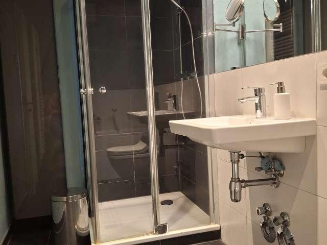 2 Zimmer Wohnung zur Miete in Luisenstadt, Berlin