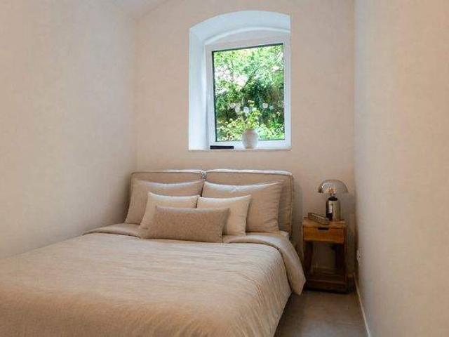 2 Zimmer Wohnung, 2026 saniert ruhig, warm, bezugsfertig