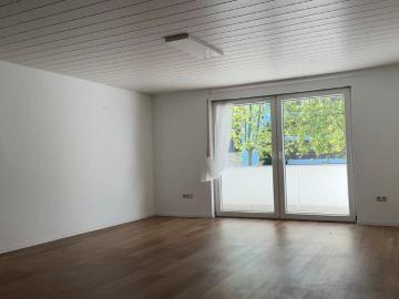 Etagenwohnung kaufen in Stadtzentrum - Balkon