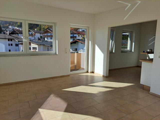 2 Zimmer Wohnung 64m² mit Balkon ab Dezember 2026