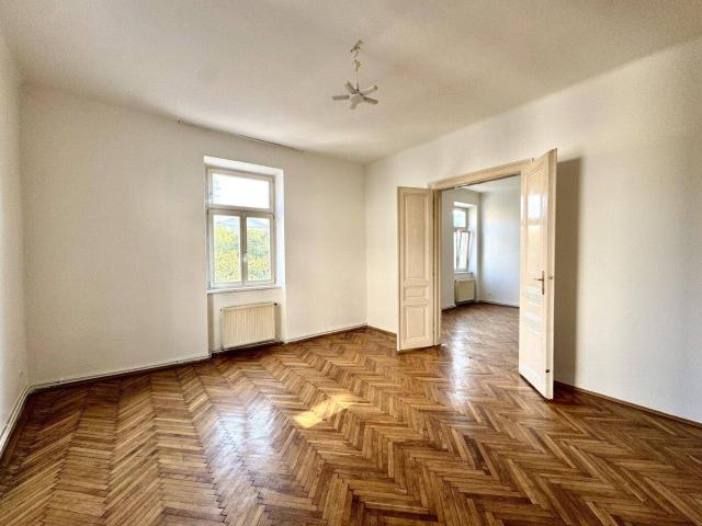 2 Zimmer Altbauwohnung am Keplerplatz zu vermieten!