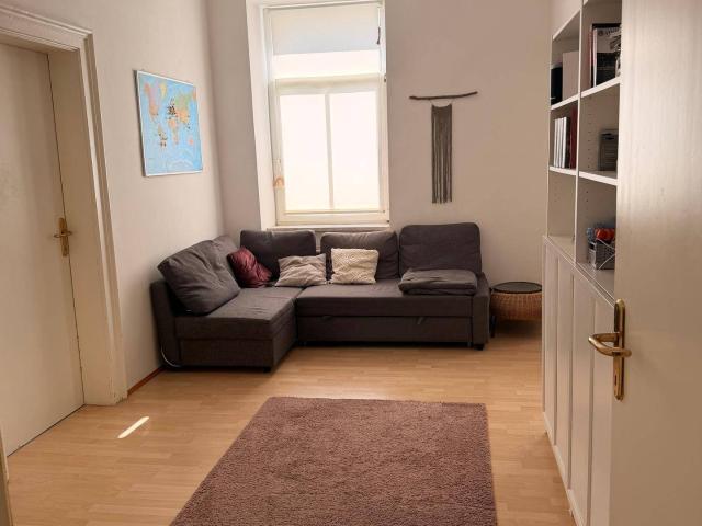 2 Zimmer Altbauwohnung in Linz ab September für 710 Euro