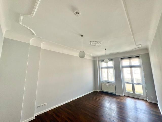 2 Zimmer Altbauwohnung Prenzlauer Berg mit Fernsehturmblick