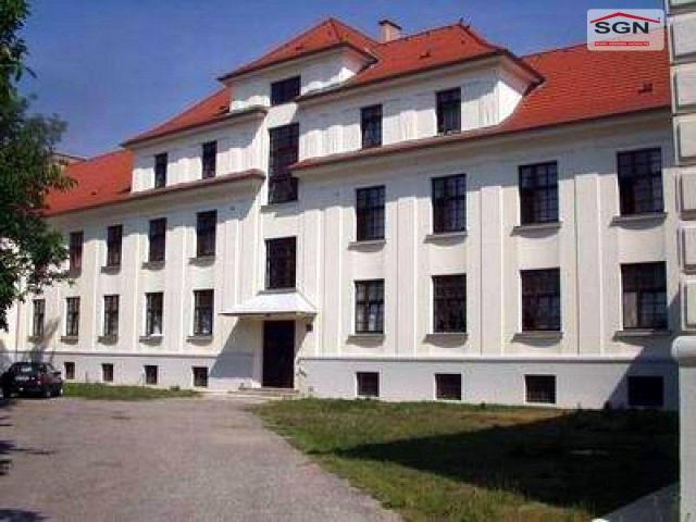 2 Zimmer Altbauwohnung