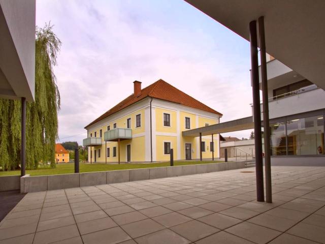 2 Zimmer Altbau Wohnung mit 47 m² Wfl. im Ortszentrum von Pichl bei Wels zu vermieten