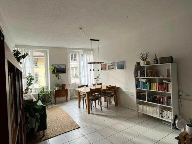 2 Zimmer Altstadtwohnung / Appartement 2 pièces en basse ville