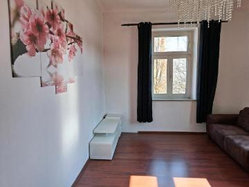 2 Zimmer am Rotkreuzplatz