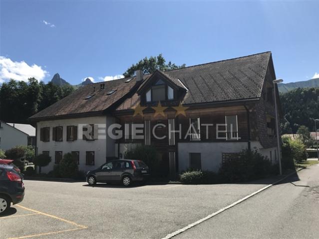 2 Zimmer Apartment im Obergeschoss