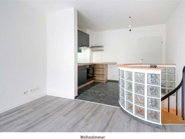 2 Zimmer auf 2 Etagen Terrasse Tiefgarage Grenze Neukölln, Marienfelde
