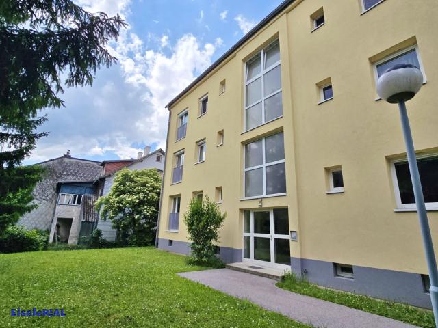 2 Zimmer – Balkon