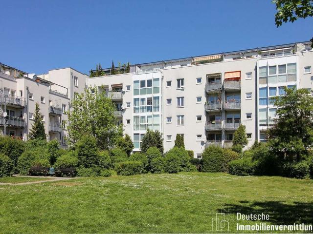 2 Zimmer, Balkon, Laminat im idyllischen Wohnpark Saaleblick